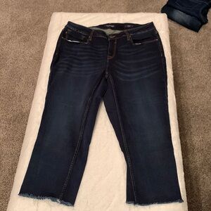 Vigoss Marley capri size 18 mid rise 21 length